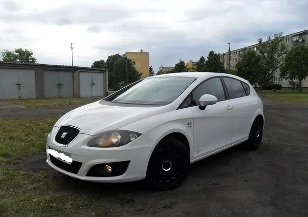 seat leon Seat Leon cena 16900 przebieg: 210000, rok produkcji 2011 z Kutno